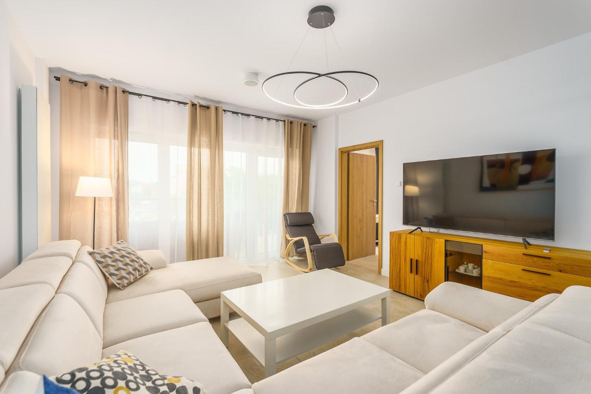 Aquamarina Prima Seaside Apartments By The Beach By Noclegi Renters Мендзиздроє Екстер'єр фото